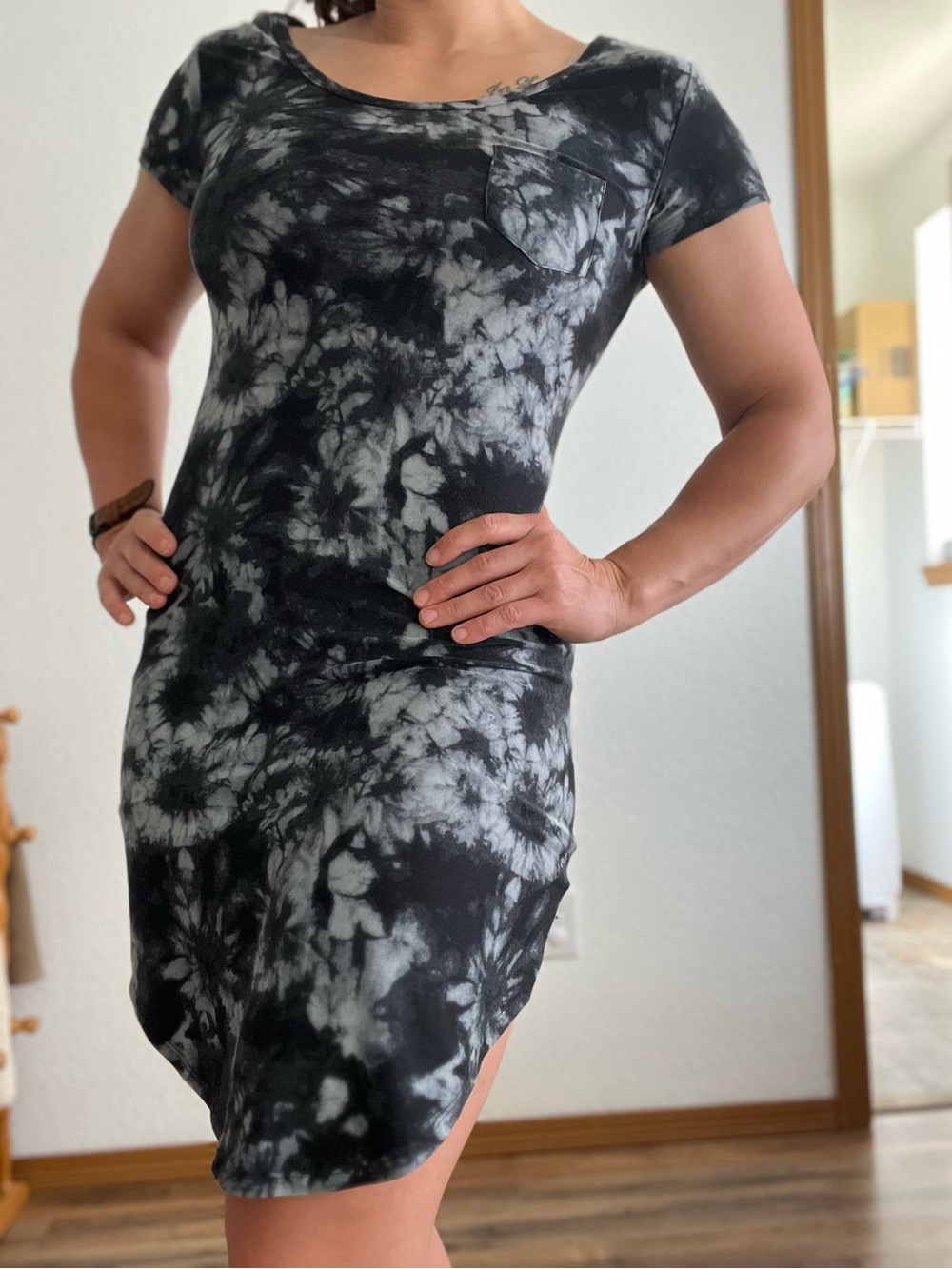 Black & Gray Tie-Dye Short Sleeve Pocket Dress
